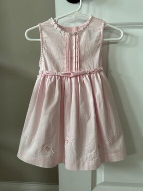 ⭐️NWT!⭐️Rose Cottage Embroidered Dress w Pin-Tuck Pleated Bodice Sz: 18 Months